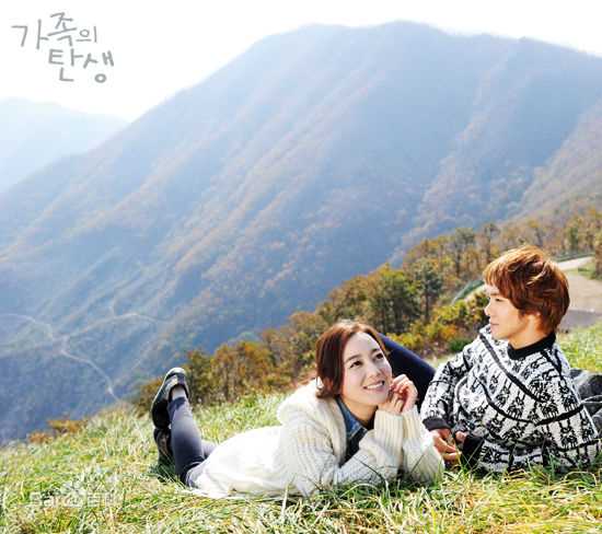 李奎汉(Lee Kyu Han)家族的诞生宣传壁纸壁纸