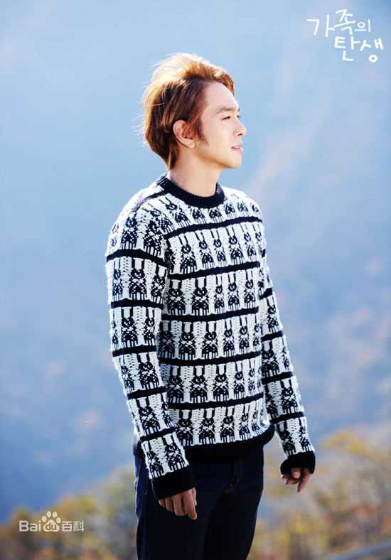 李奎汉(Lee Kyu Han)家族的诞生宣传壁纸壁纸