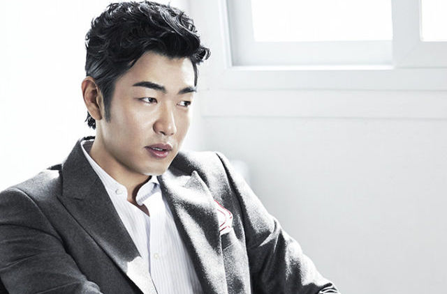 李钟赫()前后照片