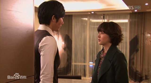 韩惠珍(Han Hye Jin)《泰勒瓦》最新剧照