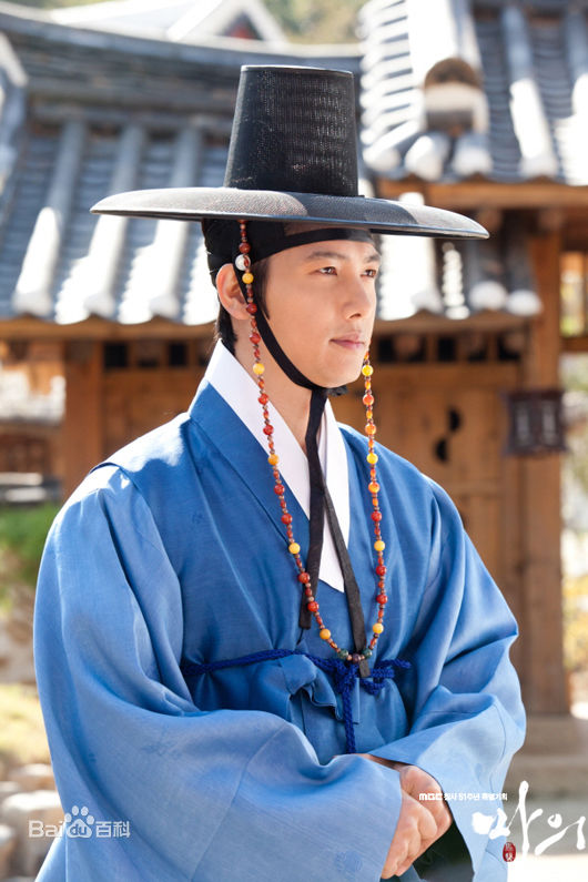 李尚禹(，Lee Sang Woo，イ·サンウ)马医图片图集