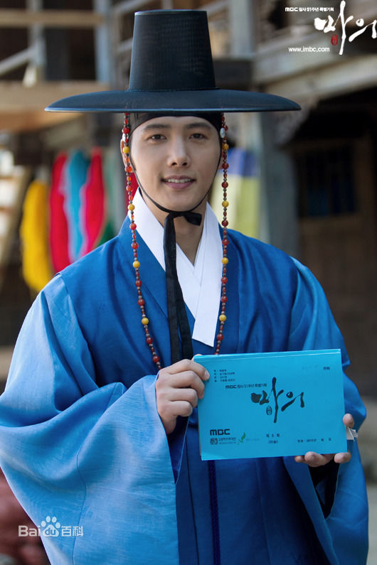 李尚禹(，Lee Sang Woo，イ·サンウ)马医图片图集