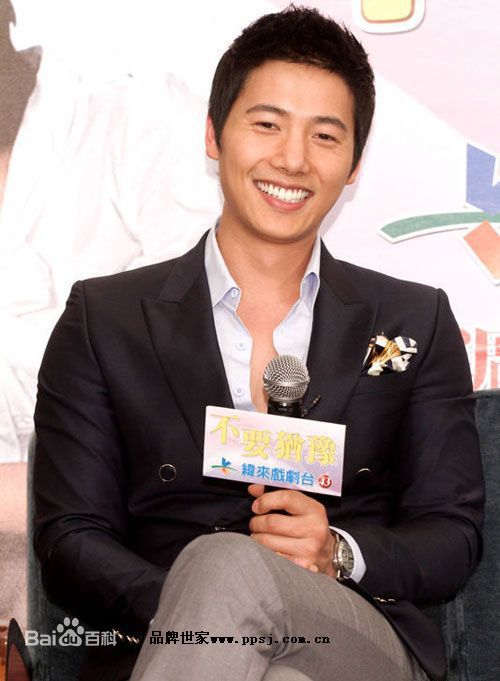 李尚禹(，Lee Sang Woo，イ·サンウ)台湾宣传图片素颜照壁纸