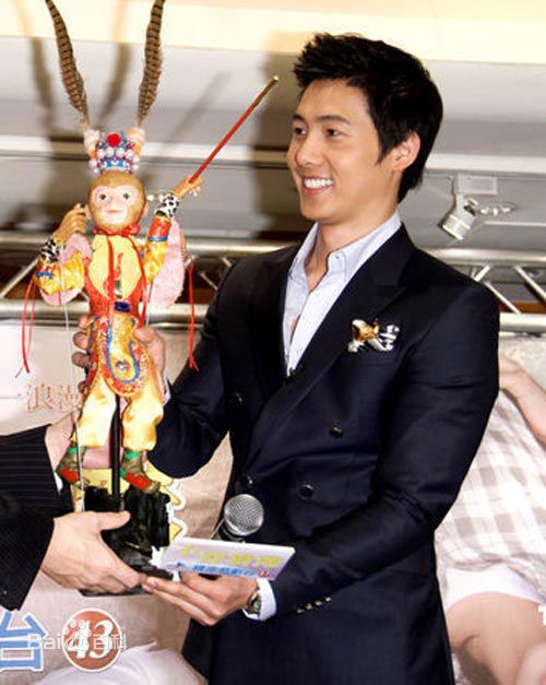 李尚禹(，Lee Sang Woo，イ·サンウ)台湾宣传图片素颜照壁纸