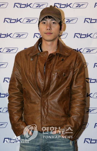 李尚禹(，Lee Sang Woo，イ·サンウ)台湾宣传图片素颜照壁纸