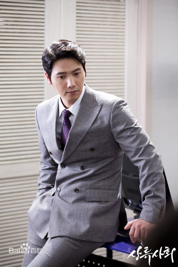 李尚禹(，Lee Sang Woo，イ·サンウ)上流社会素颜照相册