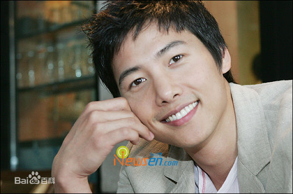 李尚禹(，Lee Sang Woo，イ·サンウ)最全早期杂志(2010年以前)壁纸