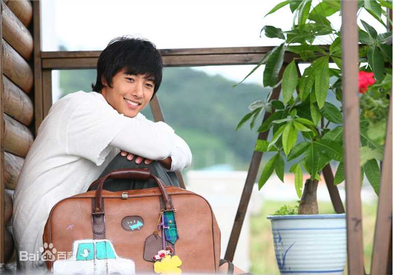 李尚禹(，Lee Sang Woo，イ·サンウ)黑心母女前后照片