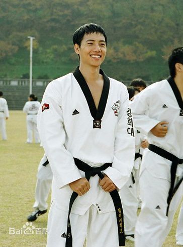 李尚禹(，Lee Sang Woo，イ·サンウ)青春漫画性感图片图集