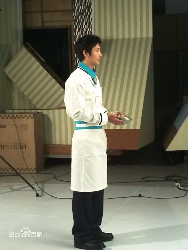 李尚禹(，Lee Sang Woo，イ·サンウ)神的晚餐图片图集