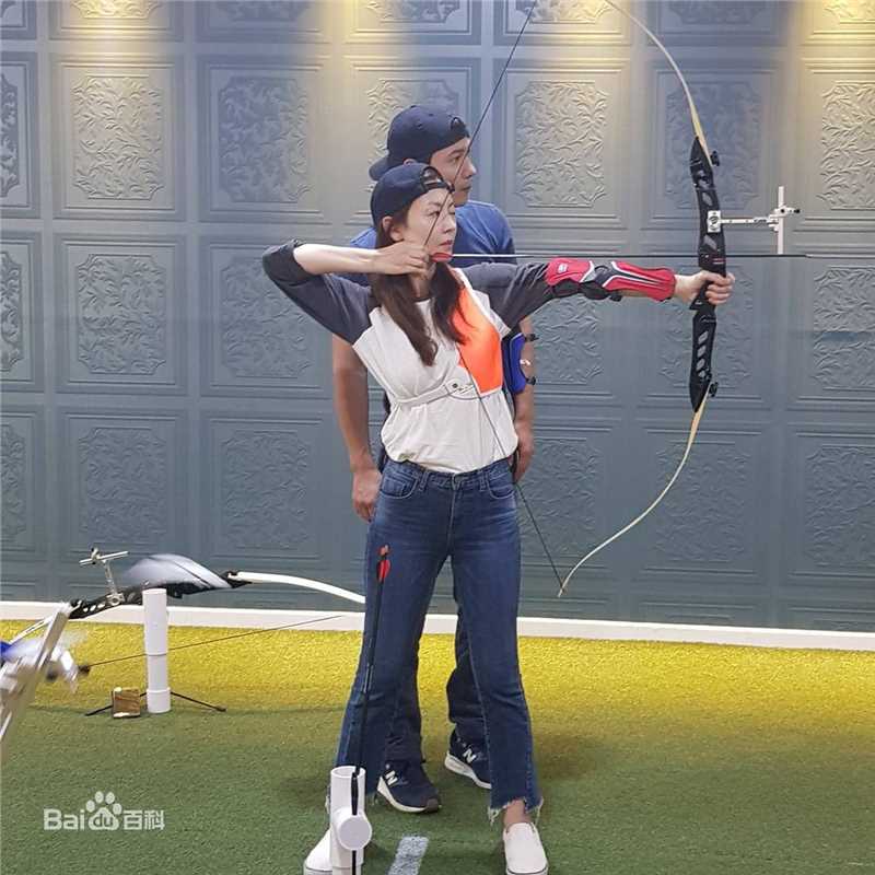 李尚禹(，Lee Sang Woo，イ·サンウ)与金素妍生活照素颜照相册