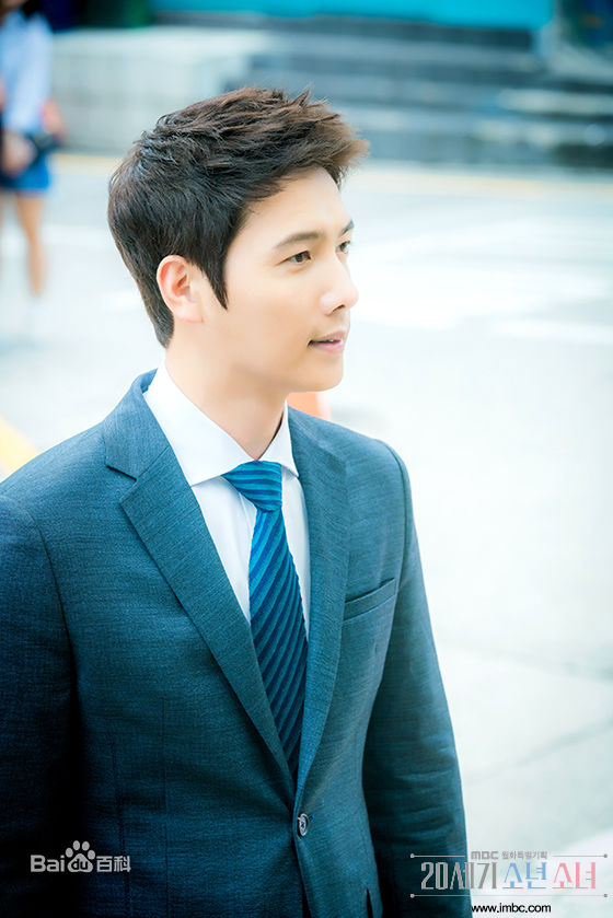 李尚禹(，Lee Sang Woo，イ·サンウ)20世纪少男少女前后照片