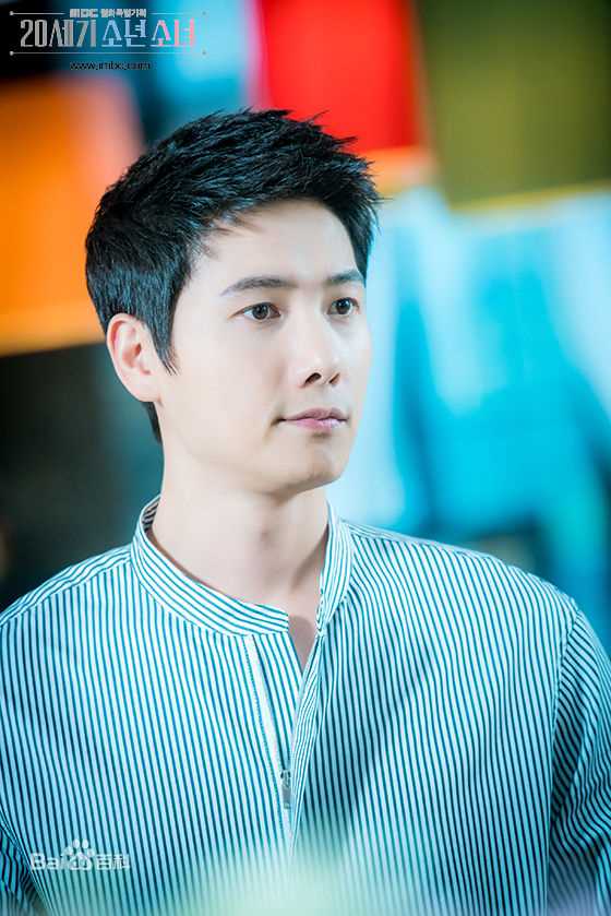 李尚禹(，Lee Sang Woo，イ·サンウ)20世纪少男少女前后照片