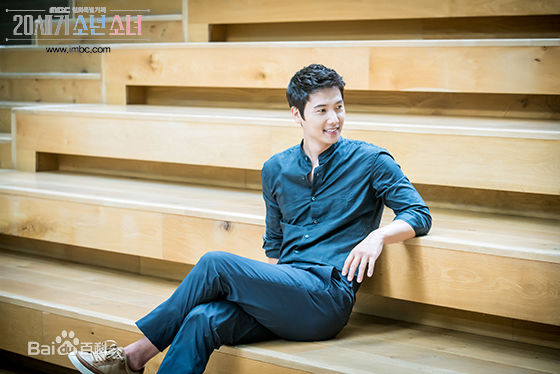 李尚禹(，Lee Sang Woo，イ·サンウ)20世纪少男少女前后照片