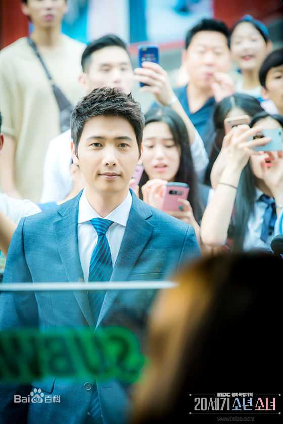 李尚禹(，Lee Sang Woo，イ·サンウ)20世纪少男少女前后照片