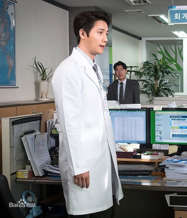 李尚禹(，Lee Sang Woo，イ·サンウ)一起生活吧性感图片图集