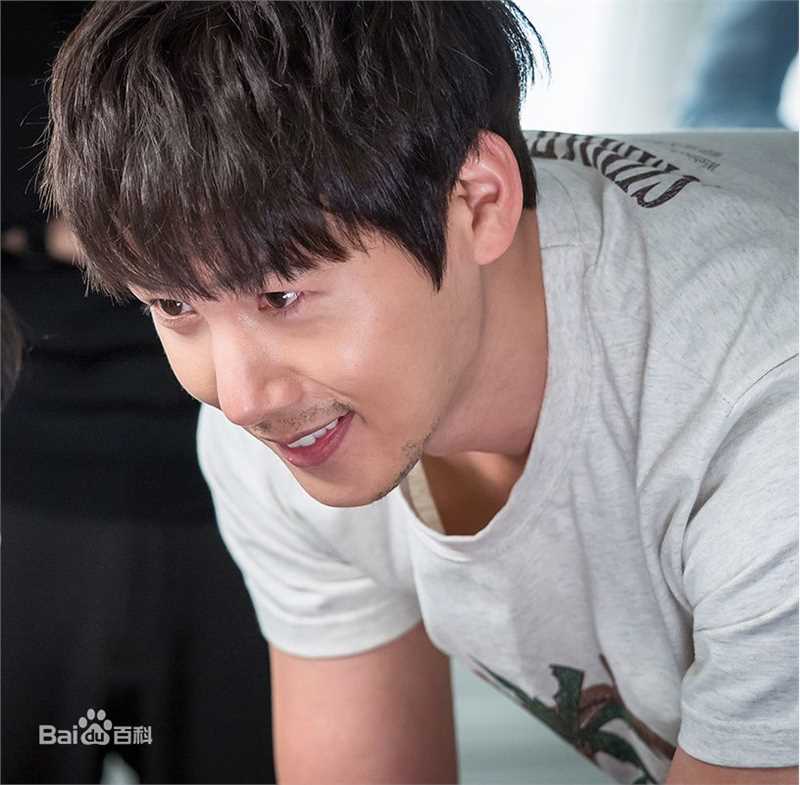 李尚禹(，Lee Sang Woo，イ·サンウ)一起生活吧性感图片图集