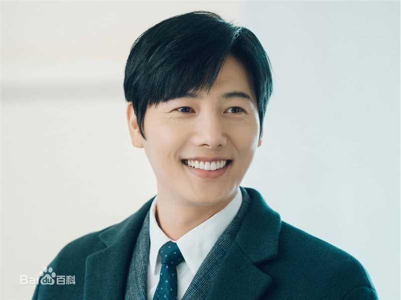 李尚禹(，Lee Sang Woo，イ·サンウ)触及真心前后照片