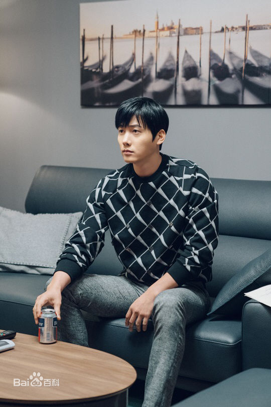 李尚禹(，Lee Sang Woo，イ·サンウ)触及真心前后照片