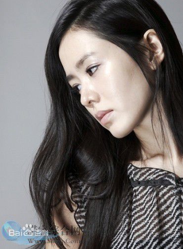 最新孙艺珍(Son Ye Jin)性感图片