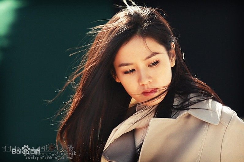 孙艺珍(Son Ye Jin)成长照前后照片