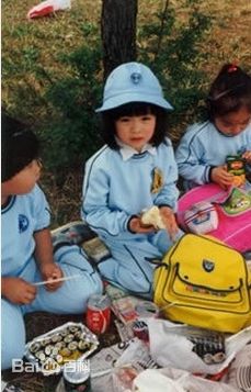 孙艺珍(Son Ye Jin)成长照前后照片