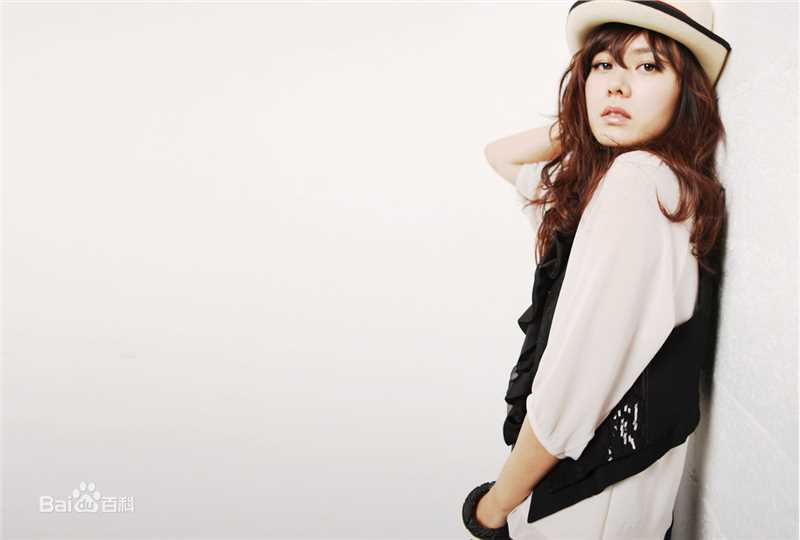 孙艺珍(Son Ye Jin)前后照片