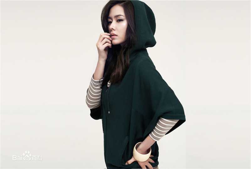 最新孙艺珍(Son Ye Jin)壁纸