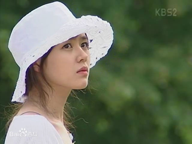 最新孙艺珍(Son Ye Jin)精彩图册