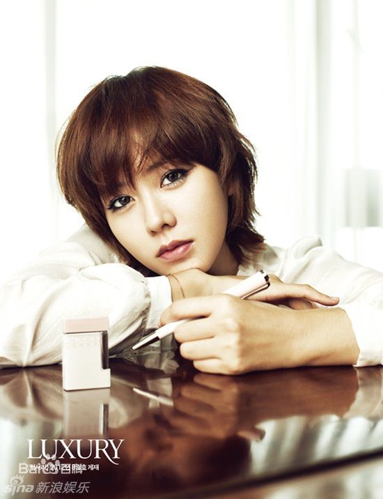 最新孙艺珍(Son Ye Jin)精彩图册