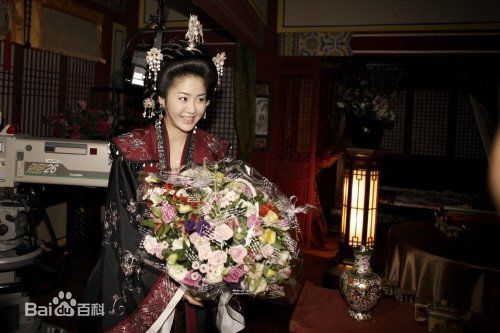 高贤廷()高贤贞素颜照相册