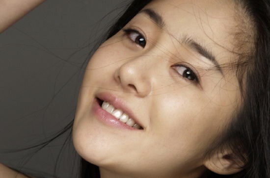 最新高贤廷()性感图片