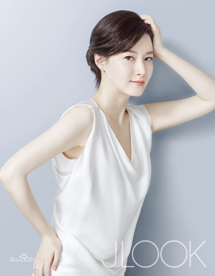 李英爱(（韩），Lee Young Ae（英）)精选 图册
