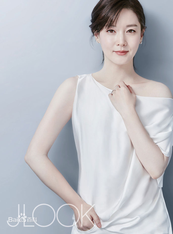 李英爱(（韩），Lee Young Ae（英）)精选 图册