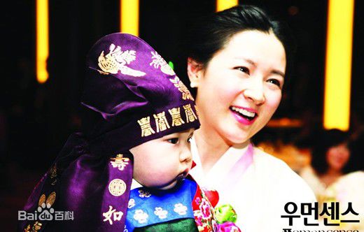 李英爱(（韩），Lee Young Ae（英）)全家福生活照相册