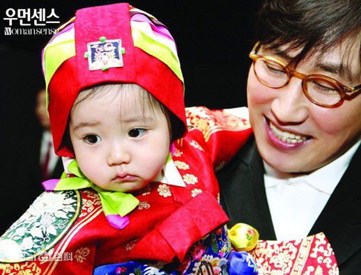 李英爱(（韩），Lee Young Ae（英）)全家福生活照相册