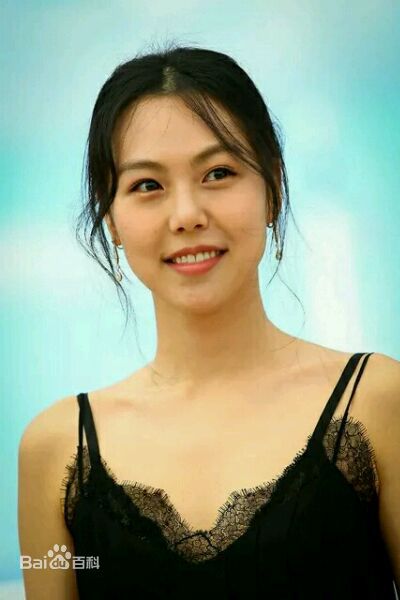 高清金敏喜()图片