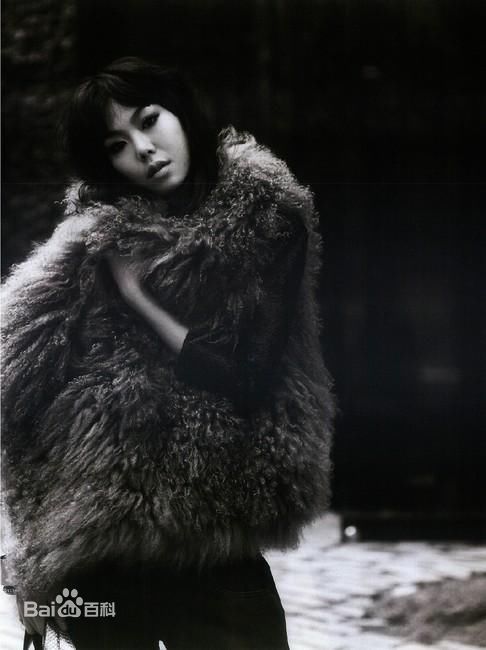 金敏喜()前后照片