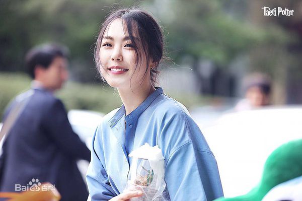 金敏喜()活动花絮照图册