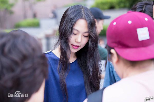 金敏喜()活动花絮照图册