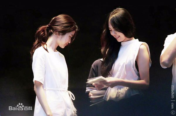 金敏喜()活动花絮照图册