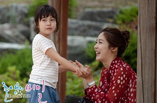 成宥利(Sung Yuri)影视形象性感图片壁纸