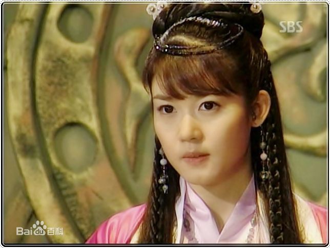 成宥利(Sung Yuri)影视形象性感图片壁纸