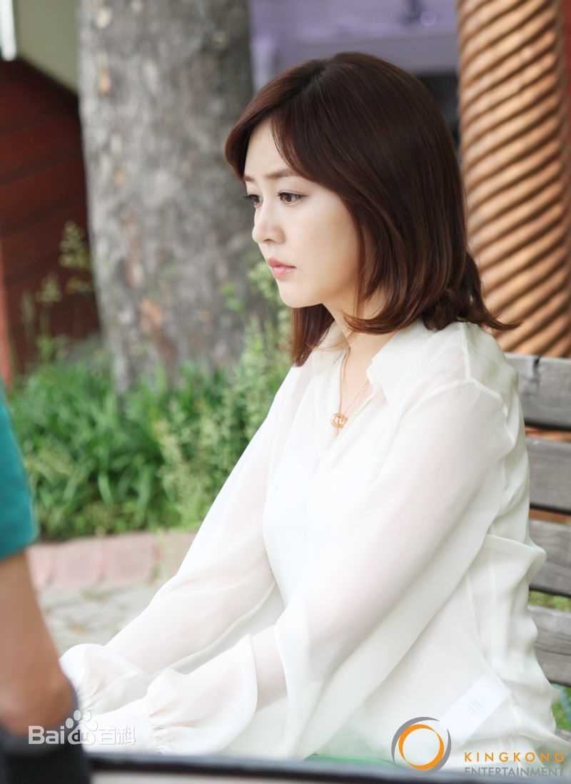 成宥利(Sung Yuri)影视形象性感图片壁纸