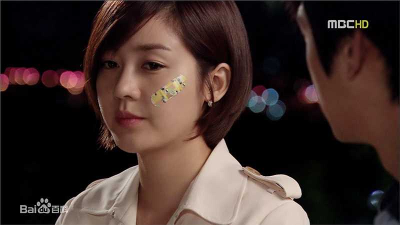 成宥利(Sung Yuri)影视形象性感图片壁纸