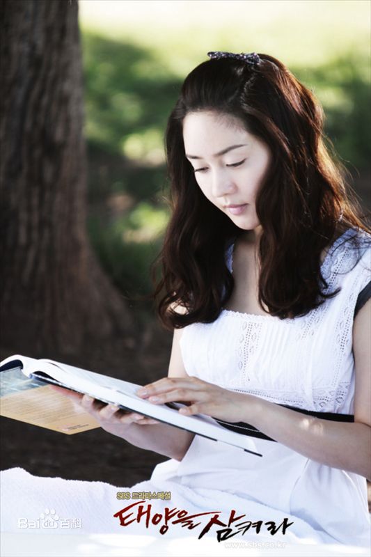 最新成宥利(Sung Yuri)精彩图册