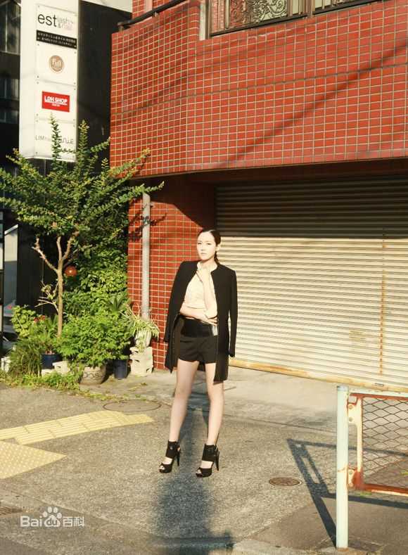 最新成宥利(Sung Yuri)精彩图册5