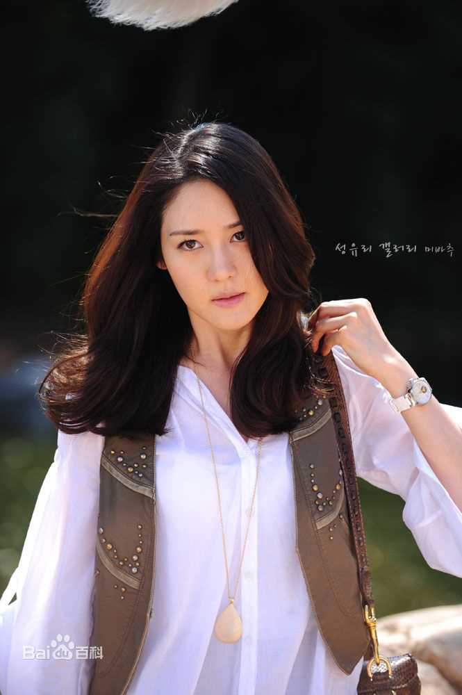 成宥利(Sung Yuri)精彩图册1