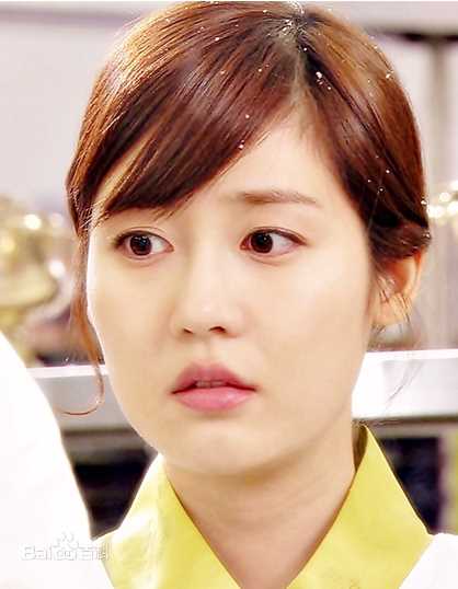 成宥利(Sung Yuri)精彩图册4