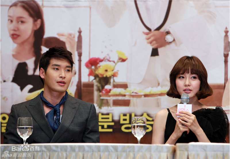 最新成宥利(Sung Yuri)精彩图册